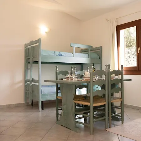 Idyllic Cala Viola T6 2 Bedapt Sleeps 6 דירה *