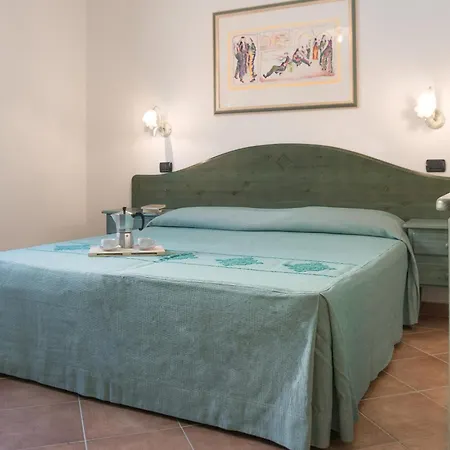 Idyllic Cala Viola T6 2 Bedapt Sleeps 6 Апартаменты *