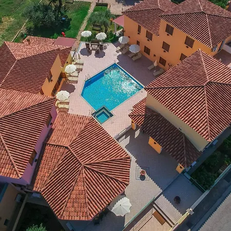 Idyllic Cala Viola T6 2 Bedapt Sleeps 6 Кала-Либеротто