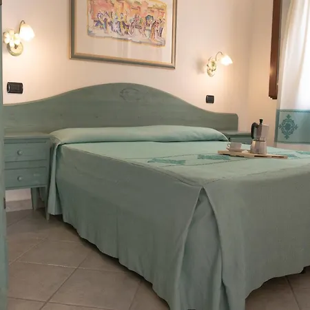 Idyllic Cala Viola T6 2 Bedapt Sleeps 6 Apartment *