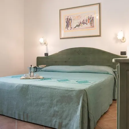 Idyllic Cala Viola T6 2 Bedapt Sleeps 6 Apartment