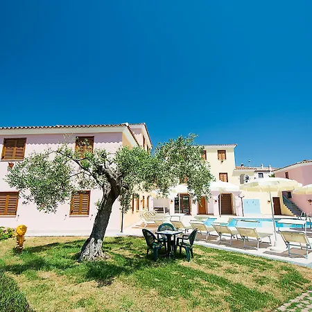 Idyllic Cala Viola T6 2 Bedapt Sleeps 6 Apartment Cala Liberotto